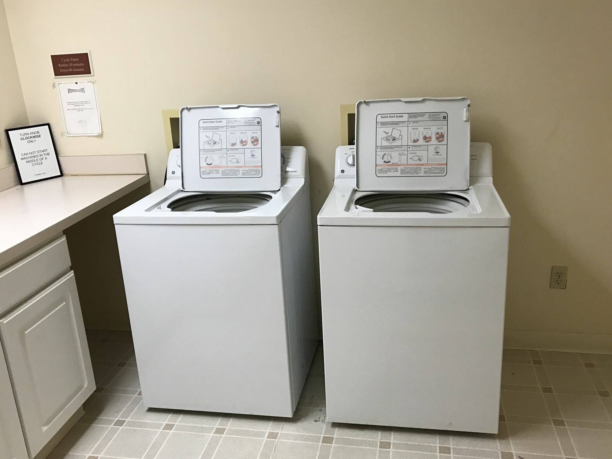 Cresthill Suites Suny University Albany Eksteriør bilde