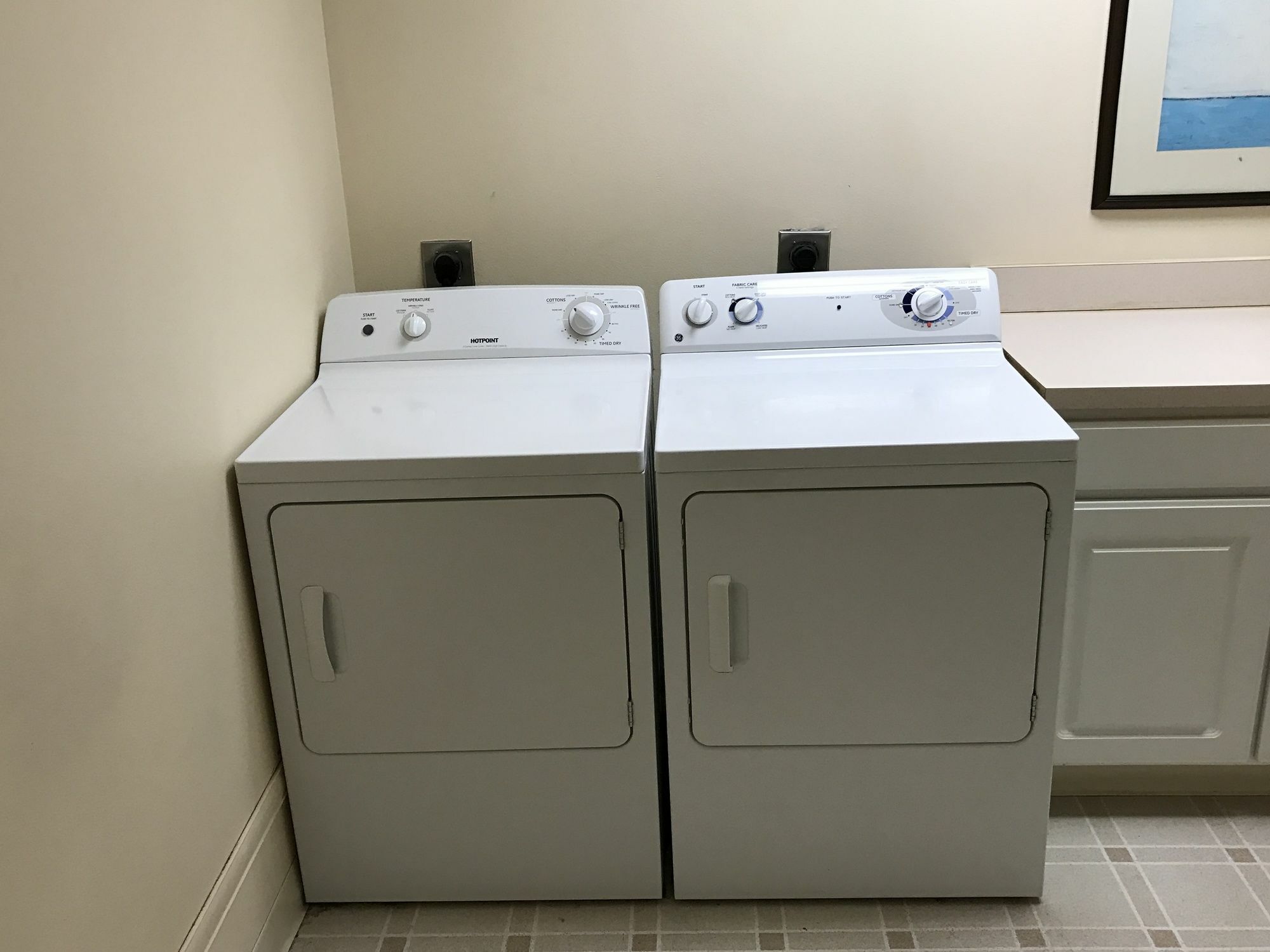 Cresthill Suites Suny University Albany Eksteriør bilde